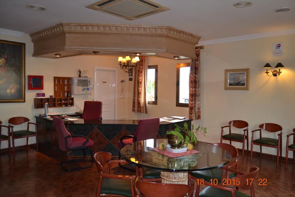 Hotel Poniente Moraleda De Zafayona Zewnętrze zdjęcie