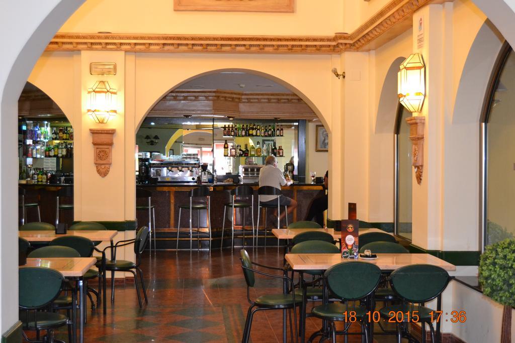 Hotel Poniente Moraleda De Zafayona Zewnętrze zdjęcie